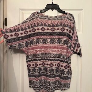 Casual Elephant Print Top - Gray and Pink